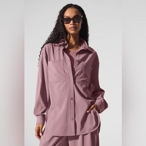 NWOT Alo Yoga Dreamscape Button Down Long Sleeve shirt Smoky Quartz color size L